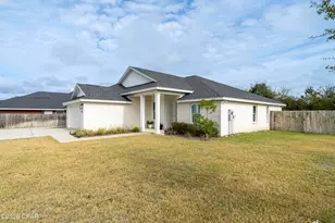 103 Lakeview Terrace, Lynn Haven, FL 32444 - Photo 3