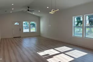 4126 Russell Ln, Panama City, FL 32404 - Photo 5