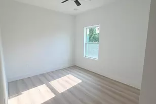 4126 Russell Ln, Panama City, FL 32404 - Photo 15