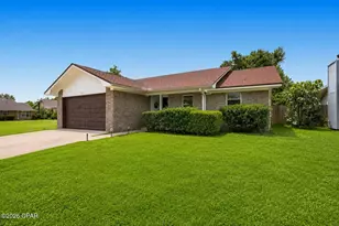 701 Lori Ln, Lynn Haven, FL 32444 - Photo 3