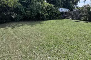 2538 Michigan Ct, Panama City, FL 32405 - Photo 9