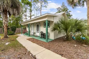 605 10th St, Port Saint Joe, FL 32456 - Photo 57