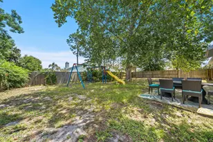 410 Otto Ln, Panama City Beach, FL 32408 - Photo 25