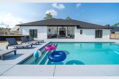 221 White Oaks Boulevard, Southport, FL 32409 - Photo 3