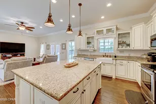 7927 Highpoint Rd, Panama City, FL 32404 - Photo 11