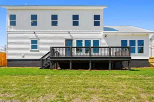 227 Lullwater Dr, Panama City Beach, FL 32413 - Photo 51