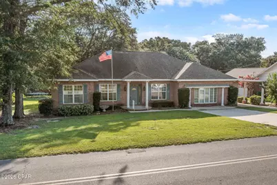 5379 College Drive, Graceville, FL 32440 - Photo 1
