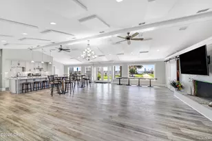 2100 W Beach Dr, Panama City, FL 32401 - Photo 37