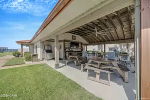 2100 W Beach Dr, Panama City, FL 32401 - Photo 35