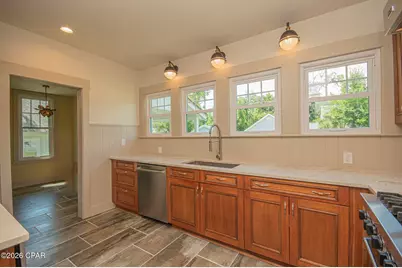 204 New York Avenue, Lynn Haven, FL 32444 - Photo 9