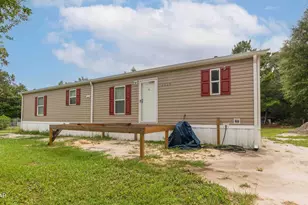 12525 Perkins Rd, Southport, FL 32409 - Photo 13
