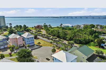 1041 Lighthouse Lagoon Court, Panama City Beach, FL 32407 - Photo 3