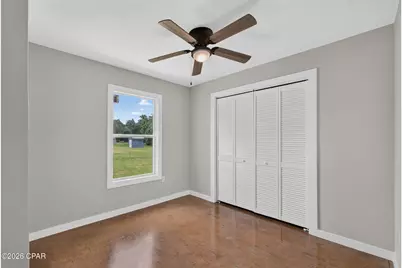 1028 Pelham Avenue, Graceville, FL 32440 - Photo 15