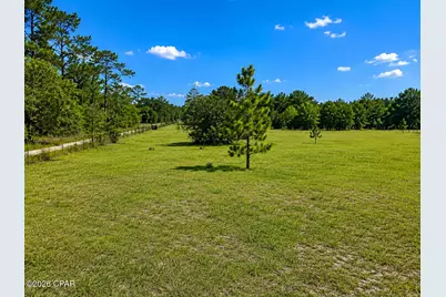 183 Deer Trail, Defuniak Springs, FL 32433 - Photo 1