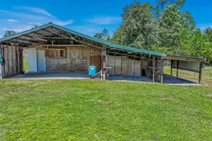 2831 Maulden Rd, Southport, FL 32409 - Photo 25