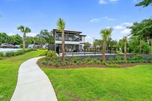 401 & 405 Massalina Dr, Panama City, FL 32401 - Photo 9