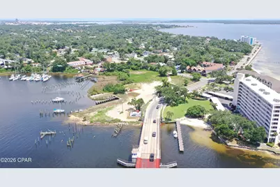 305 E Beach Drive, Panama City, FL 32401 - Photo 17