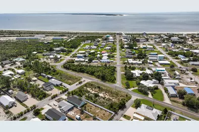 103 Gulf Terrace Lane, Port Saint Joe, FL 32456 - Photo 7