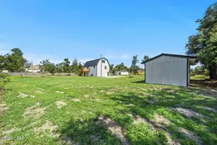 8924 Seminole St, Youngstown, FL 32466 - Photo 53