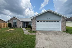 6903 Ross Dr, Panama City, FL 32404 - Photo 1