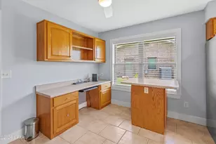 249 Hugh Thomas Dr, Panama City, FL 32404 - Photo 9