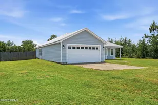 8017 Bluebird Ln, Youngstown, FL 32466 - Photo 31