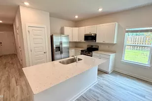 13 S Main Deck Dr, Freeport, FL 32439 - Photo 9
