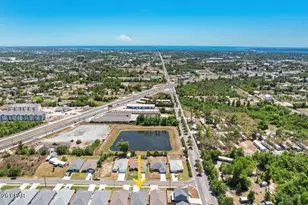 1322 W 30th St, Panama City, FL 32405 - Photo 15