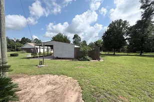 2816 Jackson Bluff Rd, Marianna, FL 32446 - Photo 37