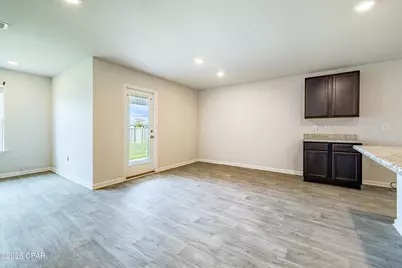 144 Spikes Circle, Southport, FL 32409 - Photo 15