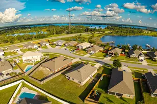 144 Spikes Cir, Southport, FL 32409 - Photo 33