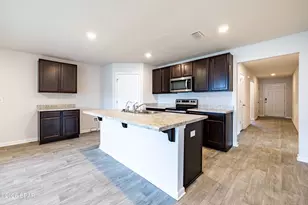 144 Spikes Cir, Southport, FL 32409 - Photo 17