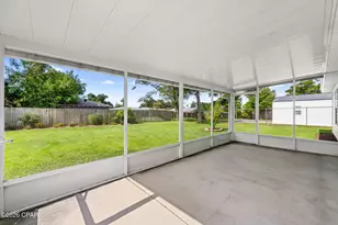 1003 W 12th Ct, Panama City, FL 32401 - Photo 31