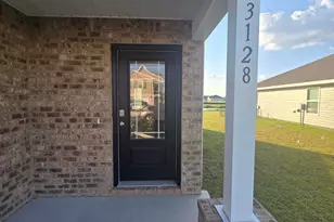 3128 Breezy Bay Ct, Southport, FL 32409 - Photo 5