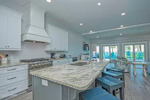 17927 Front Beach Rd, Panama City Beach, FL 32413 - Photo 29
