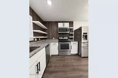 601 E 4th Court, Panama City, FL 32401 - Photo 5