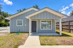 601 E 4th Ct, Panama City, FL 32401 - Photo 1