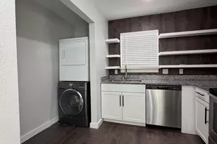 601 E 4th Ct, Panama City, FL 32401 - Photo 9