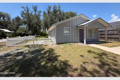 601 E 4th Court, Panama City, FL 32401 - Photo 1