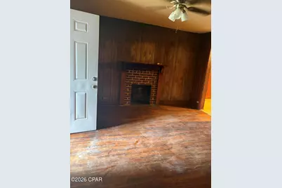 5295 Cliff Street, Graceville, FL 32440 - Photo 5