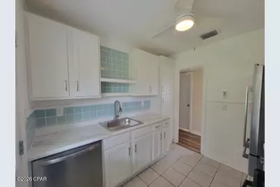 1010 E 2nd Place, Panama City, FL 32401 - Photo 13
