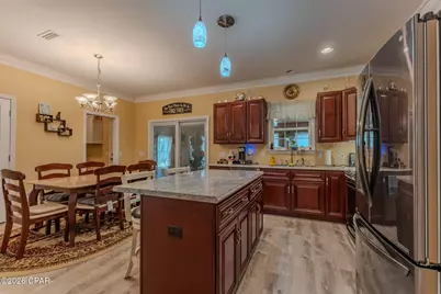 819 Ashley Circle, Alford, FL 32420 - Photo 19