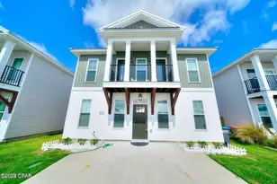 430 Raven Ln, Panama City, FL 32404 - Photo 1