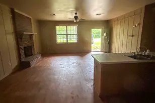 341 Old Transfer Rd, Wewahitchka, FL 32465 - Photo 9