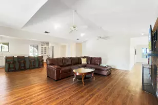 101 Mimosa Ave, Port Saint Joe, FL 32456 - Photo 13
