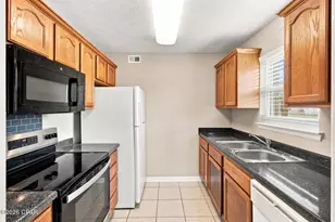 1301 Beck Ave, Panama City, FL 32401 - Photo 7