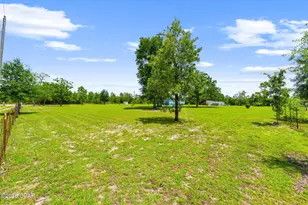 5164 Miles Rd, Youngstown, FL 32466 - Photo 9