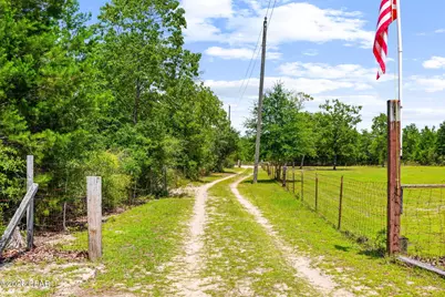 5164 Miles Road, Youngstown, FL 32466 - Photo 15