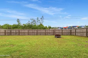 3065 Rachel Pl, Southport, FL 32409 - Photo 9