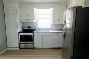 1624 Mae Bell Whitfield Way, Panama City, FL 32405 - Photo 11